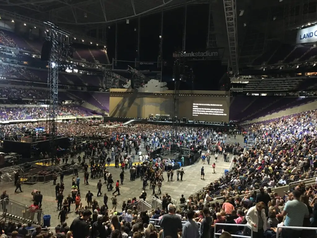 minnesota us bank stadium.jpeg